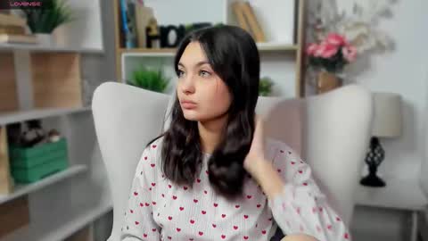 Aria online show from 03-17-26, 07:01