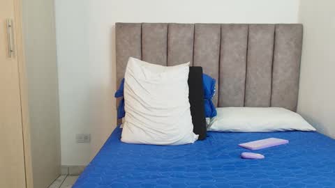 Snapshot of bunny_swtt chatting on 03-03-25, 07:10 Carolina online show from 03-03-25, 07:10