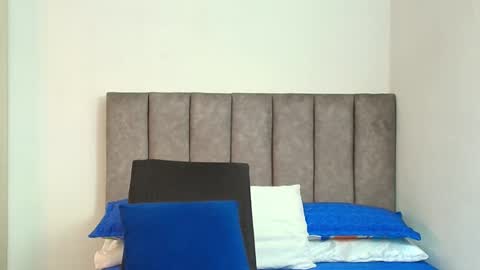 Snapshot of bunny_swtt chatting on 11-18-25, 03:56 Carolina online show from 11-18-25, 03:56