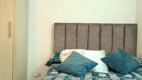 Carolina online show from 03-04-26, 04:18