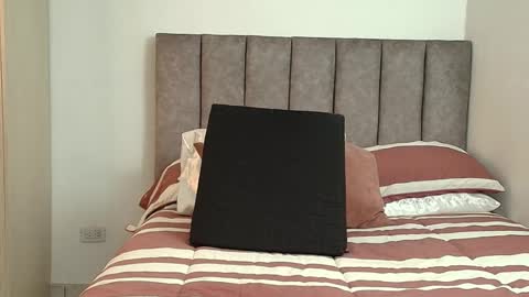 Carolina online show from 04-28-26, 05:12