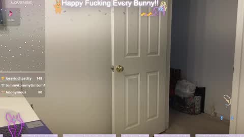 Tokki  bunny  online show from 12-10-24, 11:08