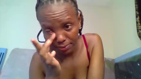 bunnydiva_ online show from 11-11-25, 04:45