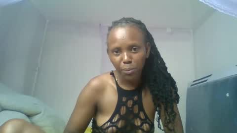 bunnydiva_ online show from 04-22-26, 01:23