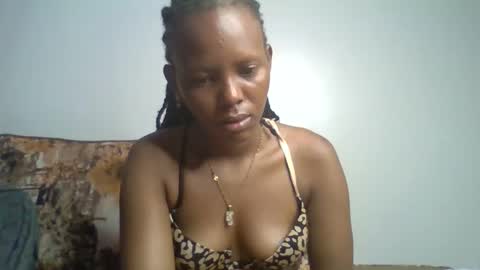 bunnydiva_ online show from 04-29-26, 01:43
