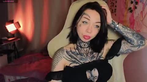 bunnykelly online show from 06-30-26, 06:25