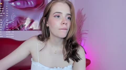 Snapshot of bunnyleahxxx chatting on 01-27-25, 09:22 ANASTASIA online show from 01-27-25, 09:22