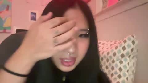 Snapshot of bunnysworld999 chatting on 02-16-25, 02:09 lulu online show from 02-16-25, 02:09