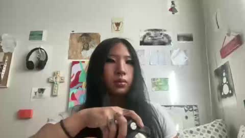 Snapshot of bunnysworld999 chatting on 02-21-25, 03:54 lulu online show from 02-21-25, 03:54