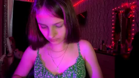 Bella online show from 05-31-26, 09:16