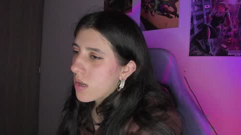 Snapshot of bunnyy09 chatting on 01-19-25, 01:32 Jess online show from 01-19-25, 01:32