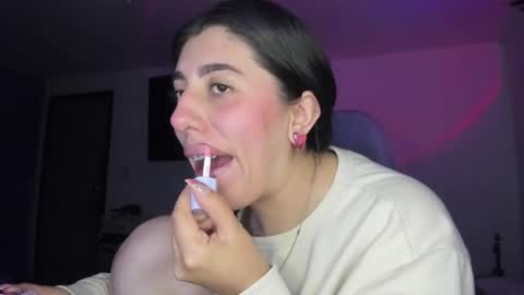 Jess online show from 05-30-26, 04:42
