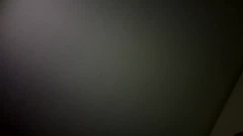 Snapshot of bunz627 chatting on 10-08-25, 08:34 Iam King online show from 10-08-25, 08:34