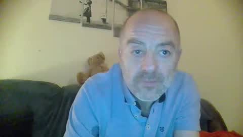 burnleyguy1977 online show from 12-06-24, 04:36