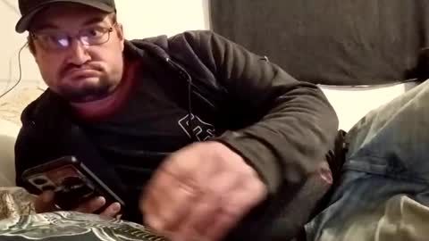 Snapshot of burnout1315 chatting on 04-01-26, 05:08 Burnout1315 online show from 04-01-26, 05:08