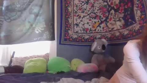 lilly online show from 01-08-25, 06:52