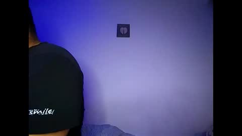 Snapshot of bury703709 chatting on 10-27-25, 01:53 Creazy dad online show from 10-27-25, 01:53