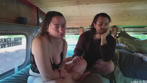 busbuddies online show from 09-27-25, 03:17