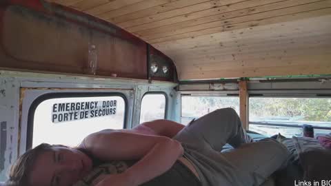 busbuddies online show from 11-03-25, 04:30