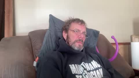 bushbeautician online show from 01-11-25, 04:14