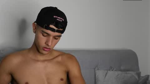 Buster independent model online show from 06-18-26, 12:22