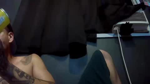 Snapshot of bustnfatloads2 chatting on 10-11-25, 11:20 bustnfatloads2 online show from 10-11-25, 11:20