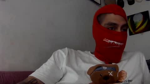 Snapshot of bustnfatloads2 chatting on 10-21-25, 06:36 bustnfatloads2 online show from 10-21-25, 06:36