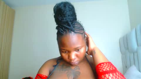 busty_mellons69 online show from 04-14-26, 11:27