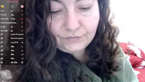 Snapshot of bustyemma chatting on 06-10-26, 08:46 Emma online show from 06-10-26, 08:46