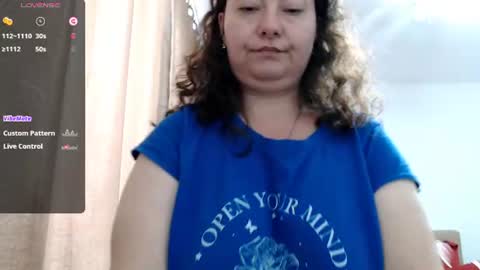 Snapshot of bustyemma chatting on 06-18-26, 10:52 Emma online show from 06-18-26, 10:52
