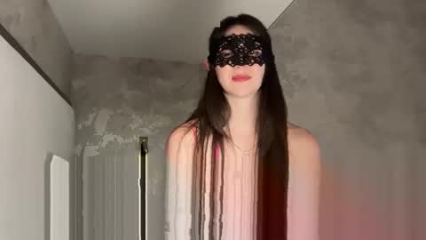 busy_bee69 online show from 05-01-26, 11:53
