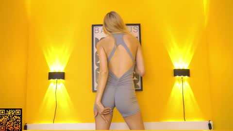 butteflai online show from 09-23-25, 05:43