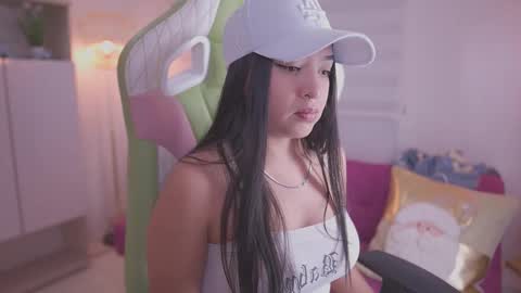 zafiro online show from 11-19-25, 07:36