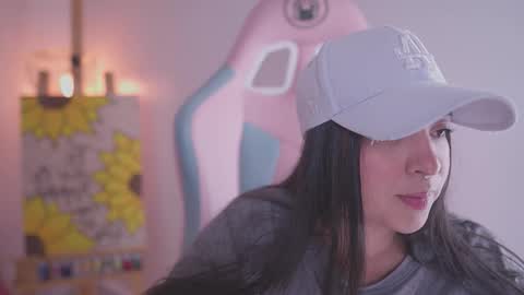 zafiro online show from 11-25-25, 07:03