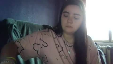 butterfly18988 online show from 12-05-25, 09:18