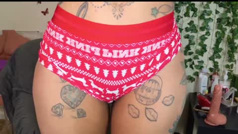 butterfly booty online show from 01-09-25, 02:01