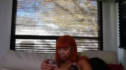 butterfly booty online show from 10-20-25, 08:20