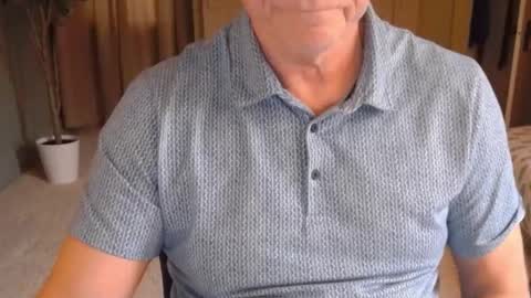 Miles online show from 01-06-25, 05:27