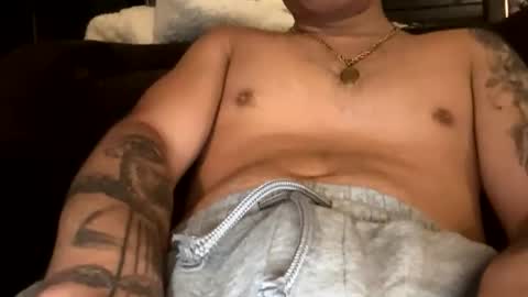 bvlick_ online show from 05-18-26, 04:07