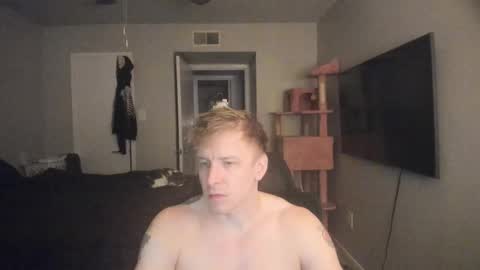 Snapshot of c00ki3m0nstr chatting on 12-14-25, 12:27 c00ki3m0nstr online show from 12-14-25, 12:27