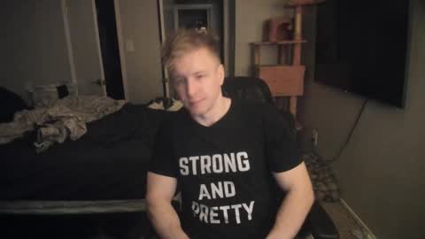 Snapshot of c00ki3m0nstr chatting on 01-10-26, 01:40 c00ki3m0nstr online show from 01-10-26, 01:40