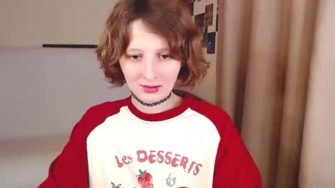 Snapshot of c0ralynx chatting on 10-28-25, 07:56 C0ralynx online show from 10-28-25, 07:56