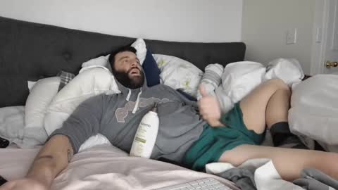 Snapshot of c2cmee chatting on 01-28-25, 05:22 c2cmee online show from 01-28-25, 05:22