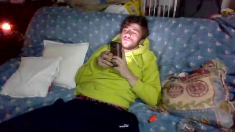 Snapshot of c2cv33x chatting on 02-14-25, 07:23 tu papii online show from 02-14-25, 07:23