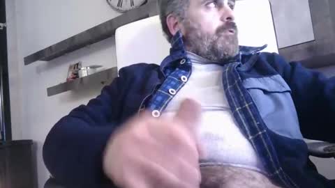 Snapshot of c534963 chatting on 01-07-26, 07:38 supersperm online show from 01-07-26, 07:38