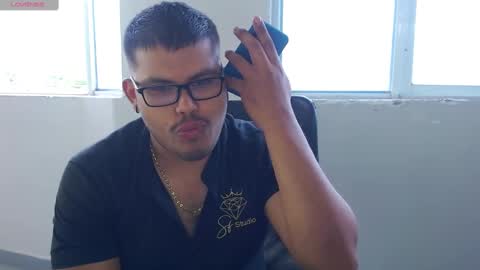 Snapshot of caballero_____ chatting on 12-17-24, 10:00 INSTAGRAM CABALLERO 1998 online show from 12-17-24, 10:00