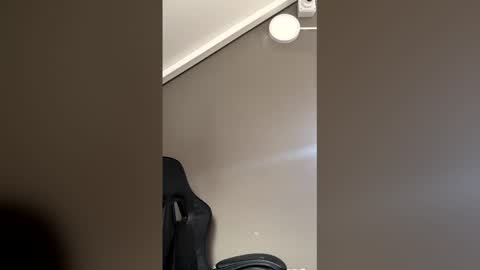 Snapshot of caballero_____ chatting on 03-30-26, 06:53 INSTAGRAM CABALLERO 1998 online show from 03-30-26, 06:53