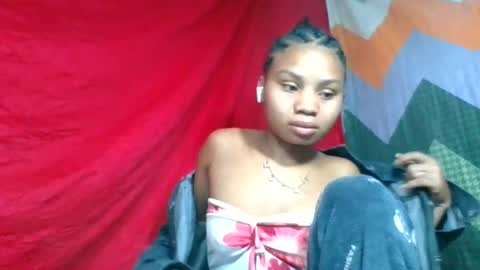 Snapshot of caella98 chatting on 07-01-26, 07:54 caella98 online show from 07-01-26, 07:54