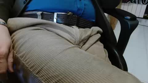 Snapshot of cafetabac chatting on 03-02-25, 04:32 cafetabac online show from 03-02-25, 04:32