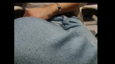 Snapshot of cafetabac chatting on 12-20-25, 06:26 cafetabac online show from 12-20-25, 06:26